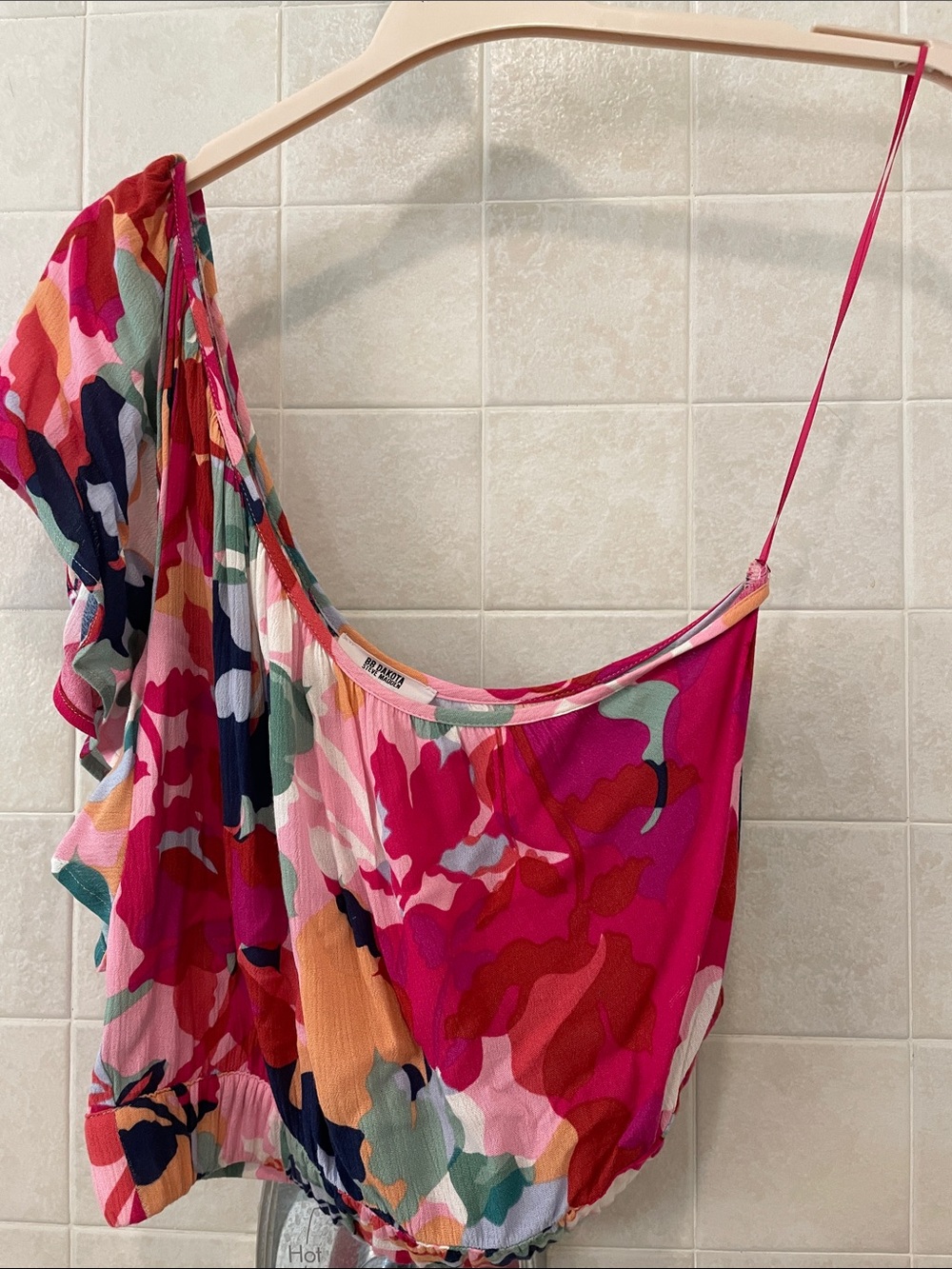 BB Dakota Multicolor Floral Off-Shoulder Top